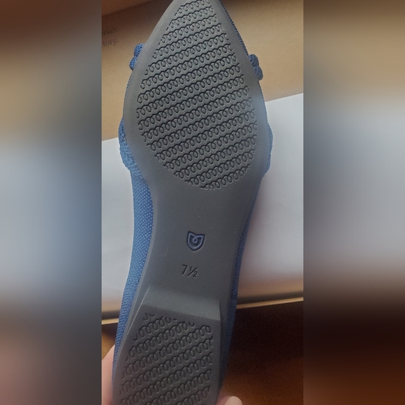 Rothy's blue knot flats 7 1/2 - Picture 2 of 6